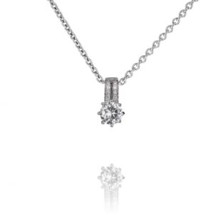 Strieborný prívesok so zirkonom zdobený dvomi radami zirkonov SS217P , AG 925/1000