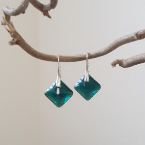 Náušnice Swarovski elements Princess Cut zelené Emerald Simmer 16mm